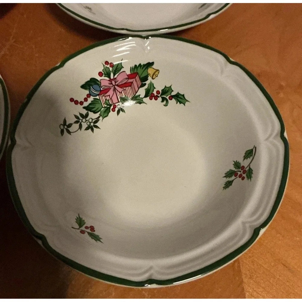 Set Of 4 Vtg International China Stoneware 